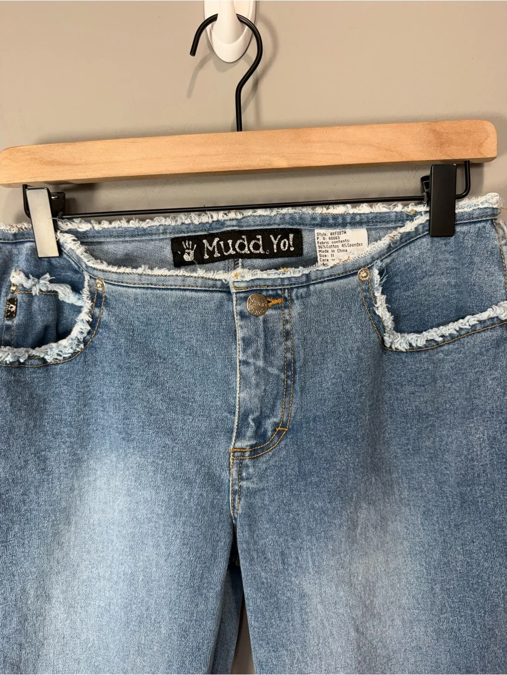 Vintage Y2K Mudd Yo! Raw Edge Flare Jeans Low Rise Size 11 - Picture 4 of 8